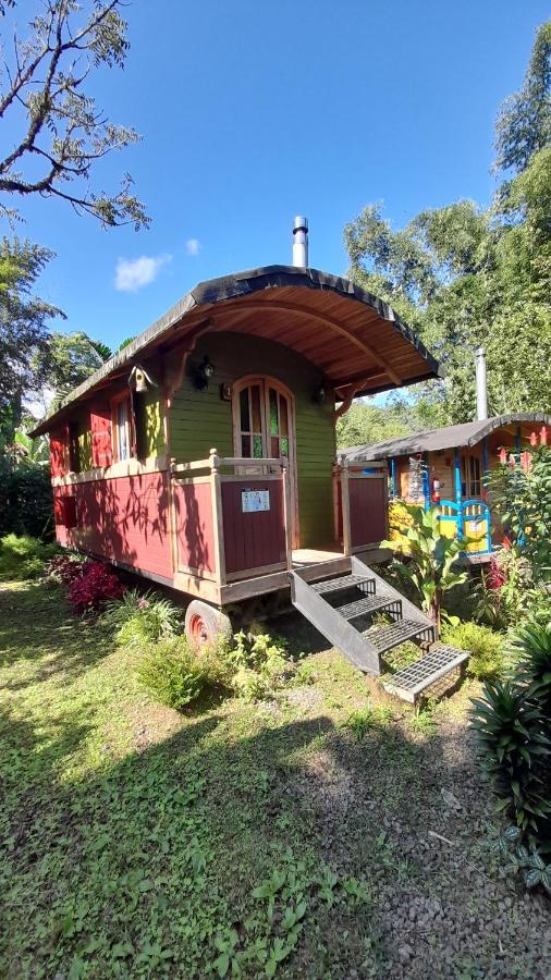 Hosteria La Roulotte - Миндо Экстерьер фото