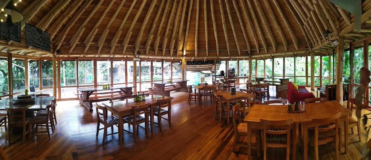 Hosteria La Roulotte - Миндо Экстерьер фото